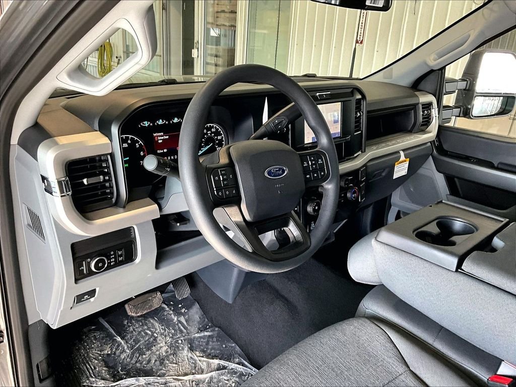 New 2026 Gray Metallic Ford XL image 9