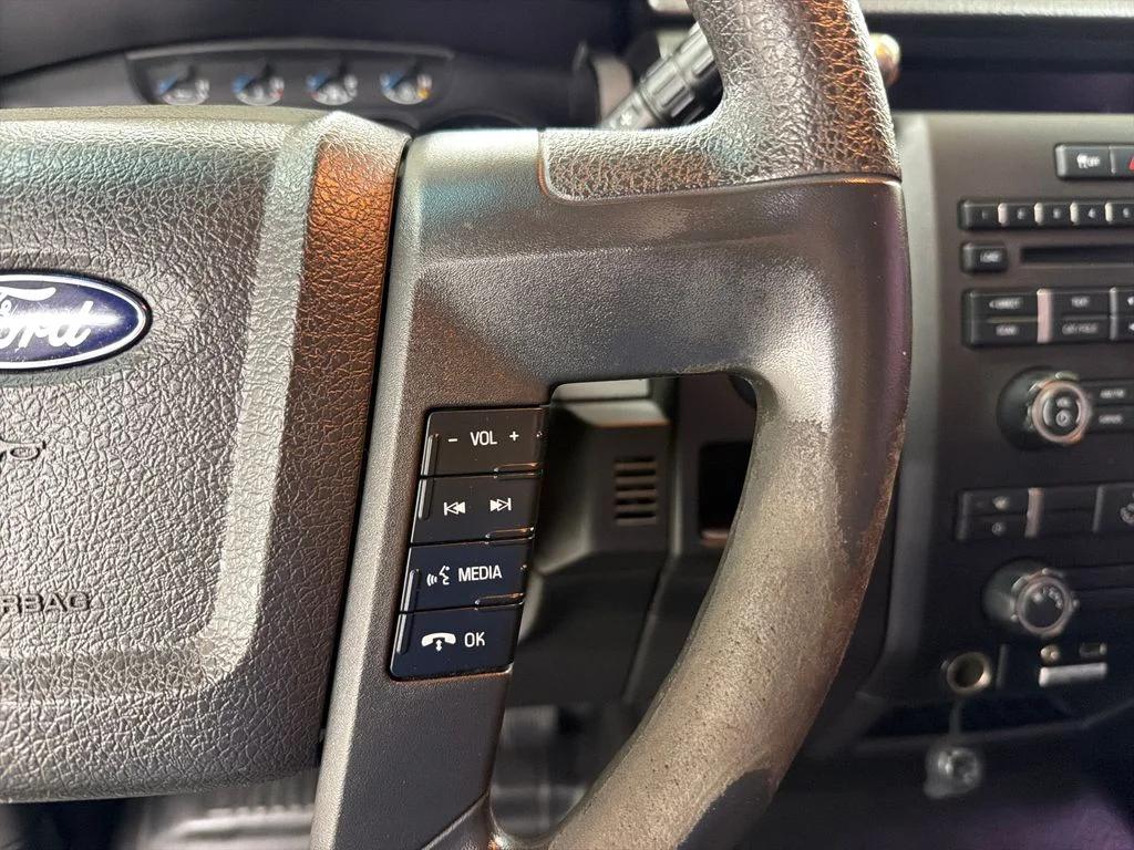 Used 2013 White Ford XL image 19