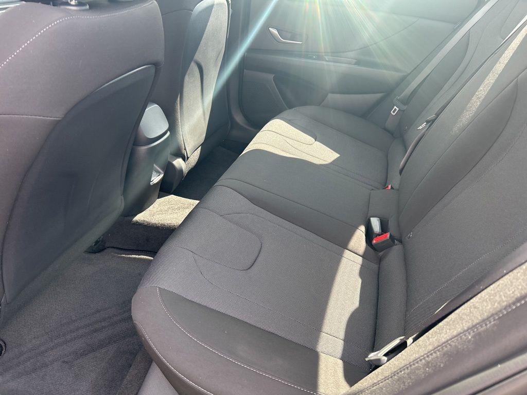 New 2026 Black Hyundai SE image 9