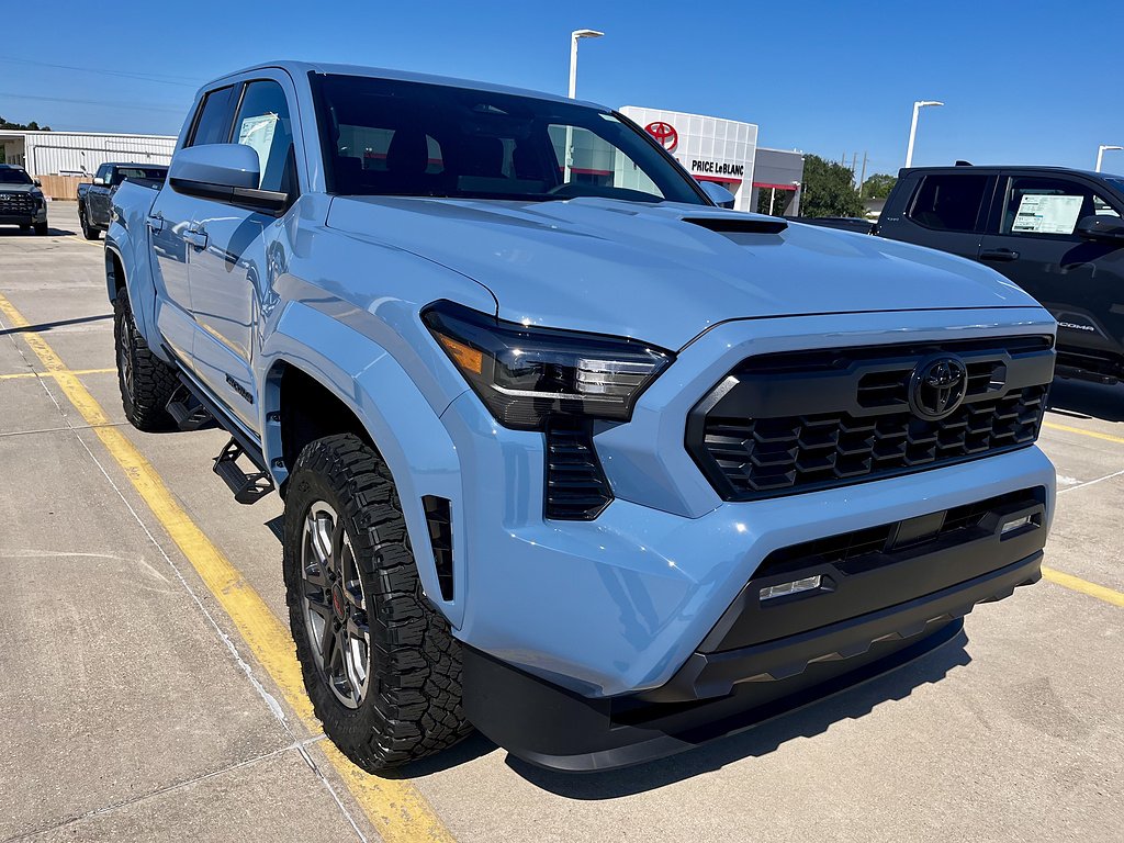2026 Toyota Tacoma  TRD Sport