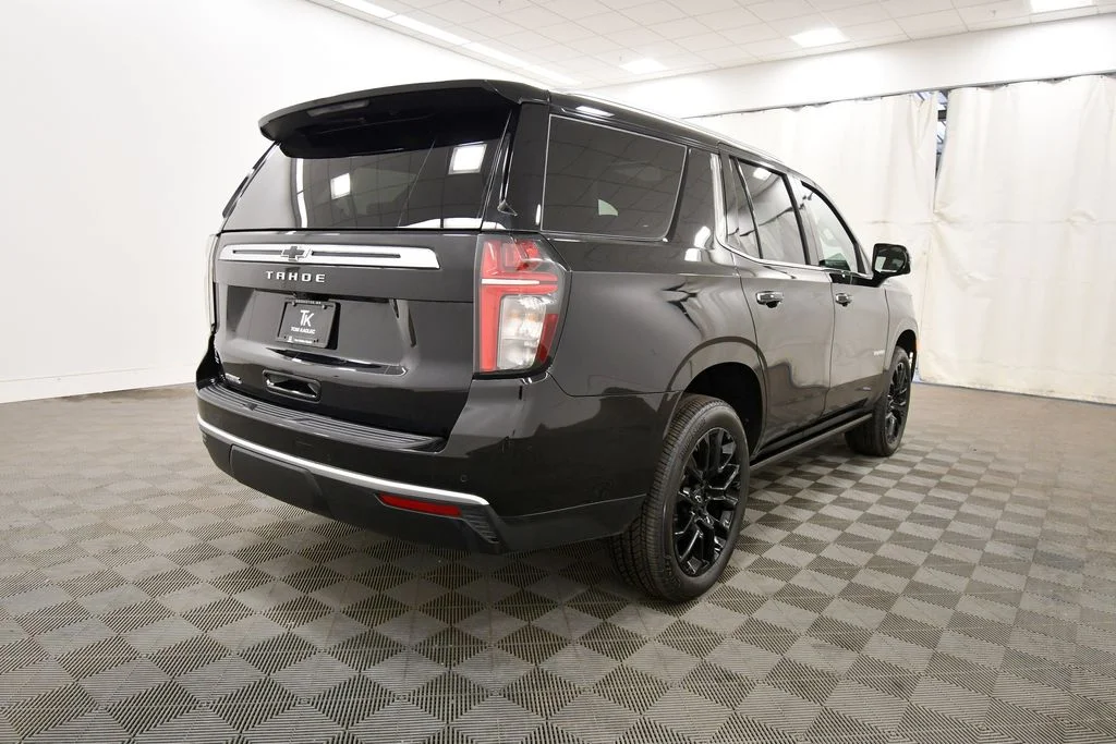 Used 2024  Chevrolet High Country image 8