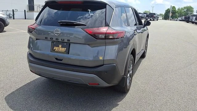 Used 2023 Gray Nissan S Intelligent AWD image 9