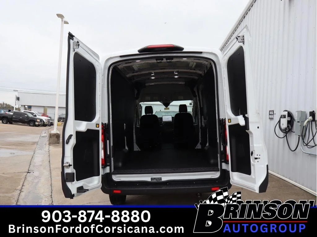 New 2026 Oxford White Ford Cargo Van image 7