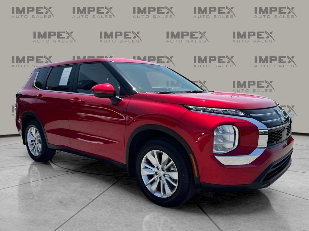 Used 2025 Red Mitsubishi ES image 7