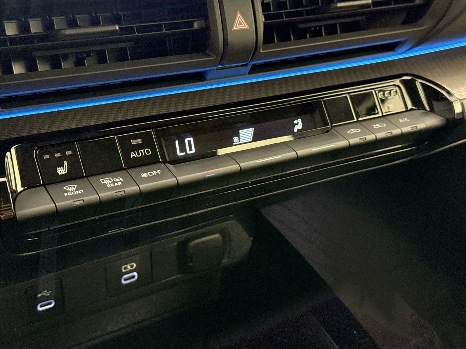 Certified Used 2025 Cutting Edge Toyota XLE image 26