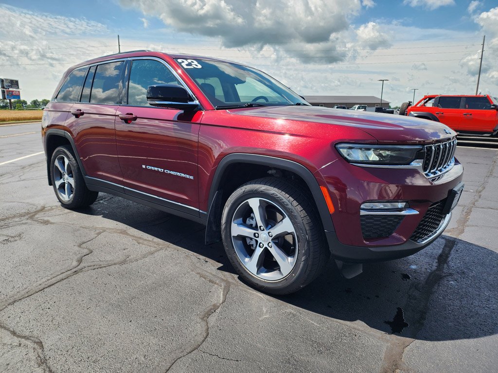Used 2023 Velvet Red Pearlcoat Jeep 4xe image 3