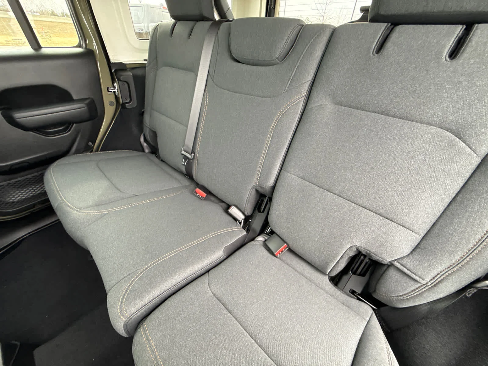 2026 Jeep Wrangler 4-Door Willys - Photo 31