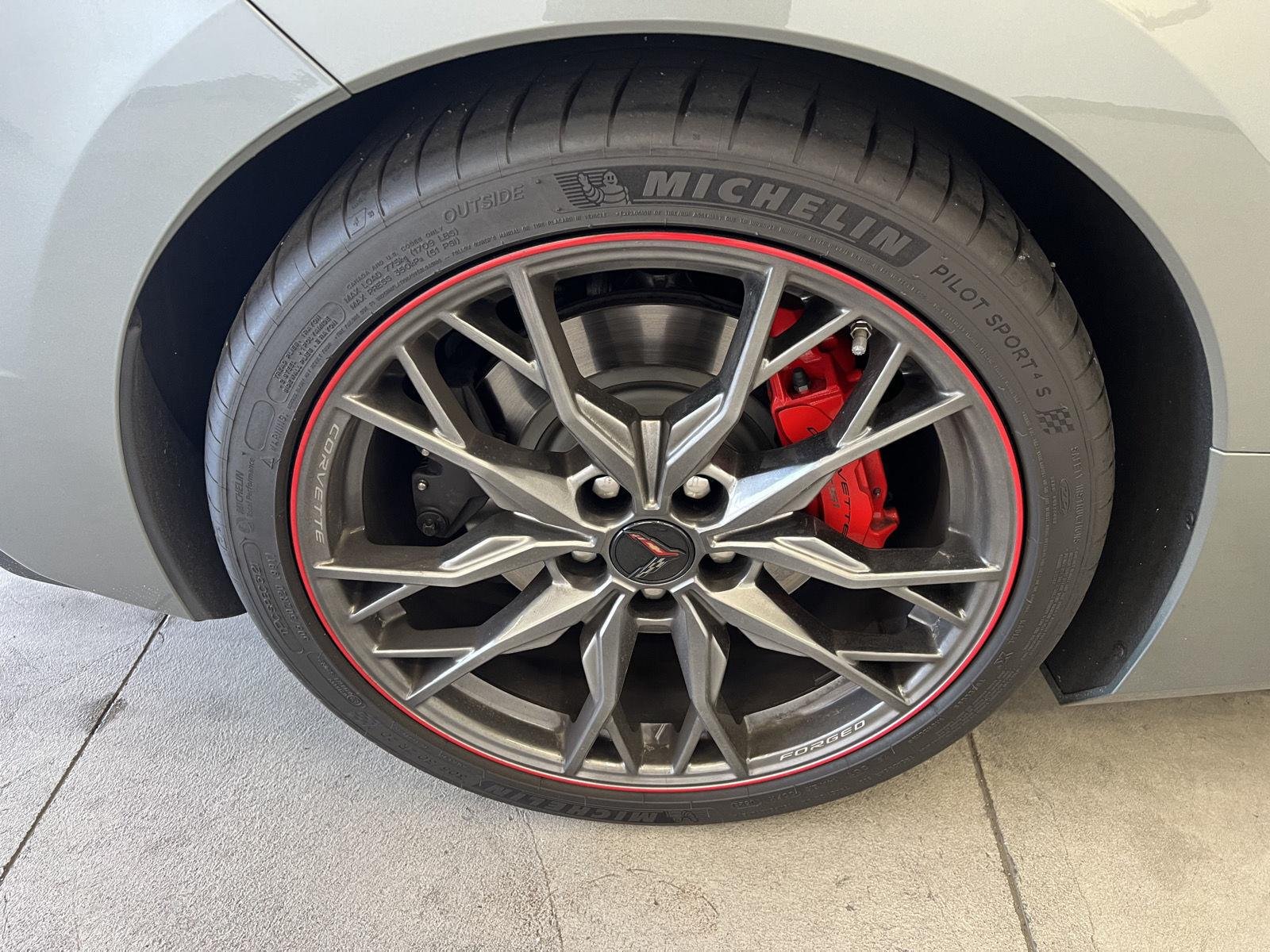 2023 Chevrolet Corvette 1LT - Photo 9