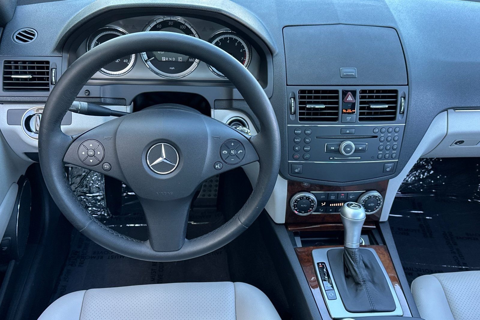 Used 2009 Silver Mercedes-Benz C 300 image 14
