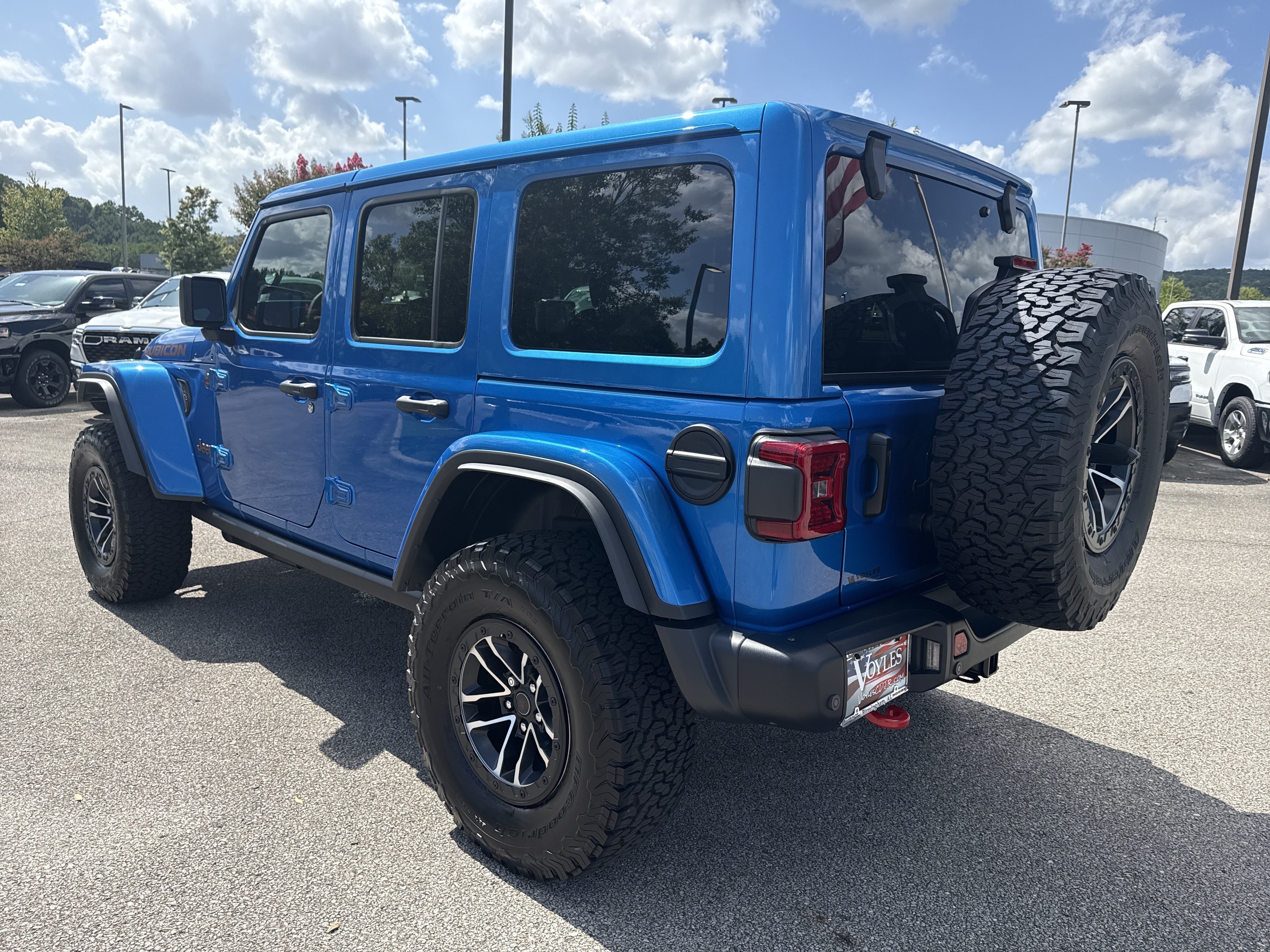 New 2026 Hydro Blue Pearlcoat Jeep Rubicon X image 5
