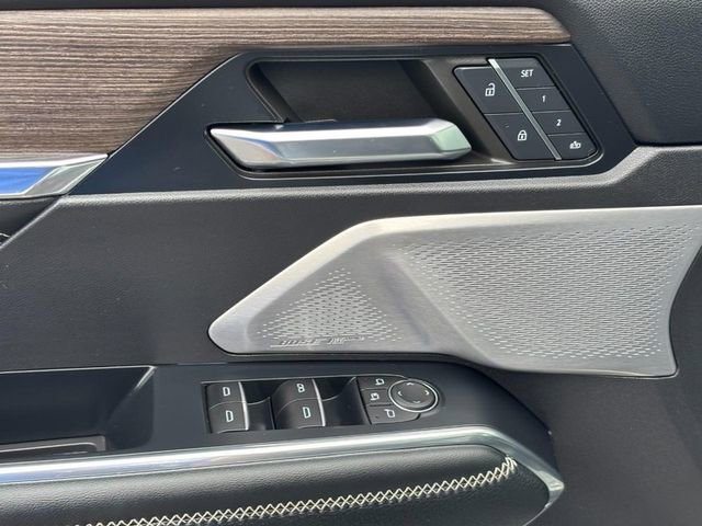 2024 GMC Acadia Denali - Photo 17
