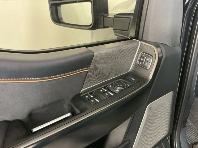 2024 Ford F-350 Super Duty Platinum - Photo 18