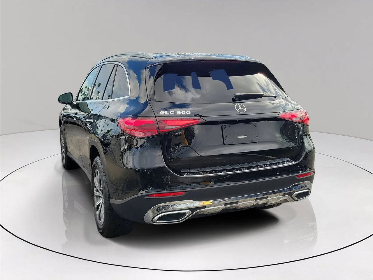 Certified Used 2025 Black Mercedes-Benz GLC 300 image 6