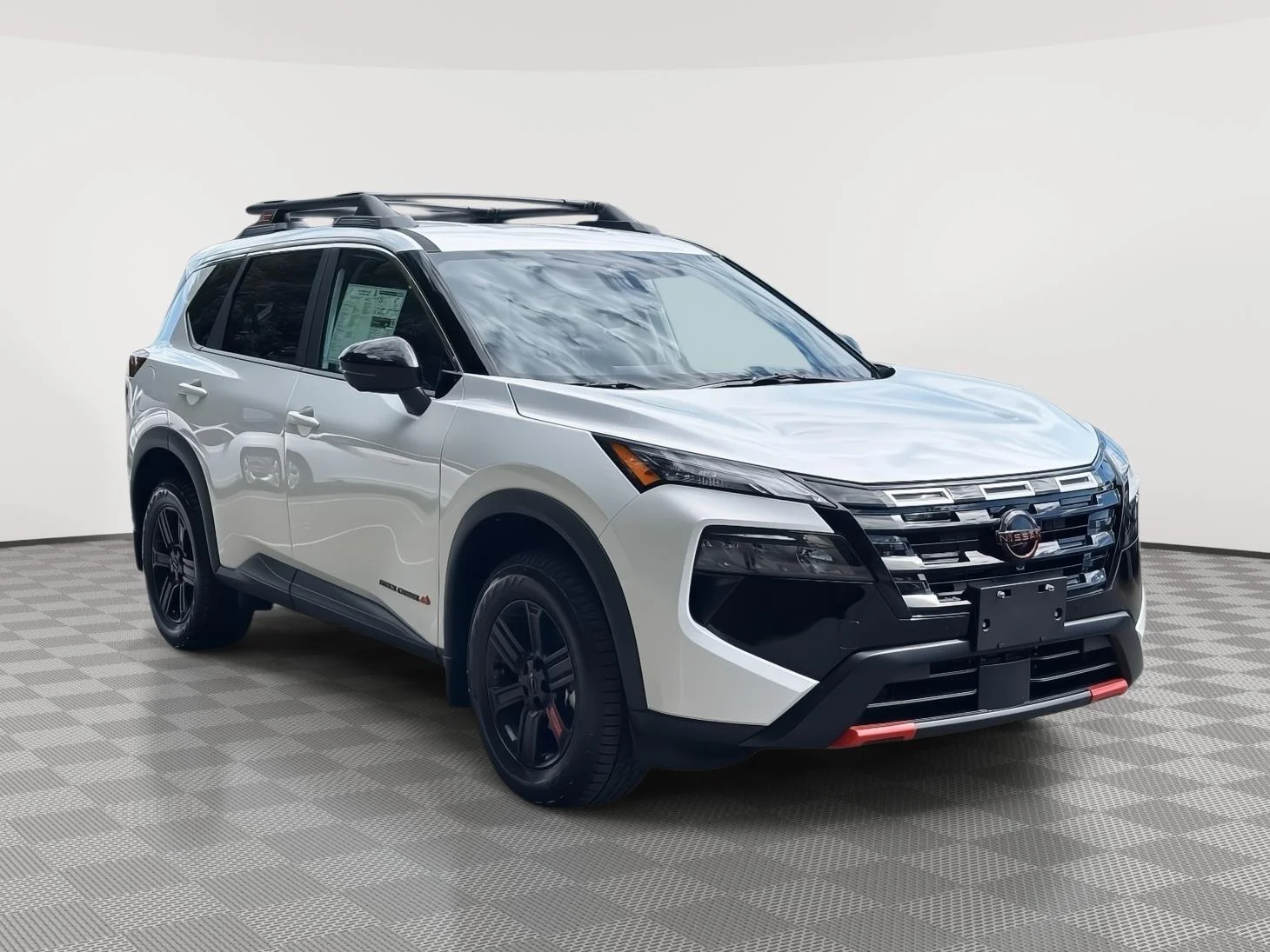 New 2026 Everest White Pearl TriCoat Nissan Rock Creek® image 3