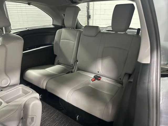 2023 Honda Odyssey Touring - Photo 15