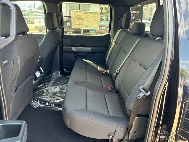 New 2026 Agate Black Metallic Ford XLT image 21