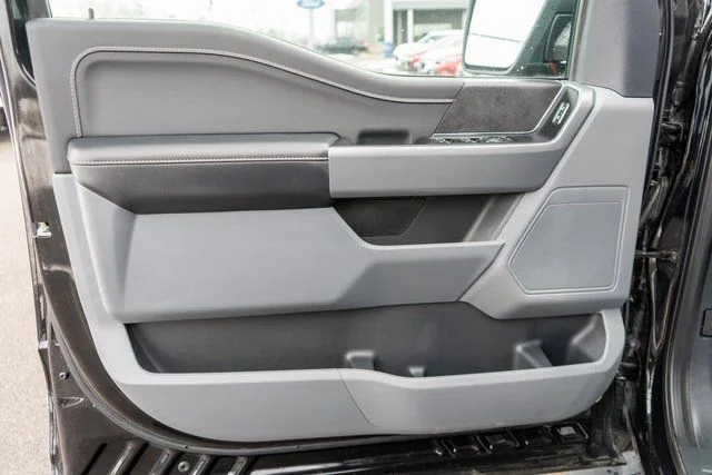 Used 2025 Black Ford XLT image 14