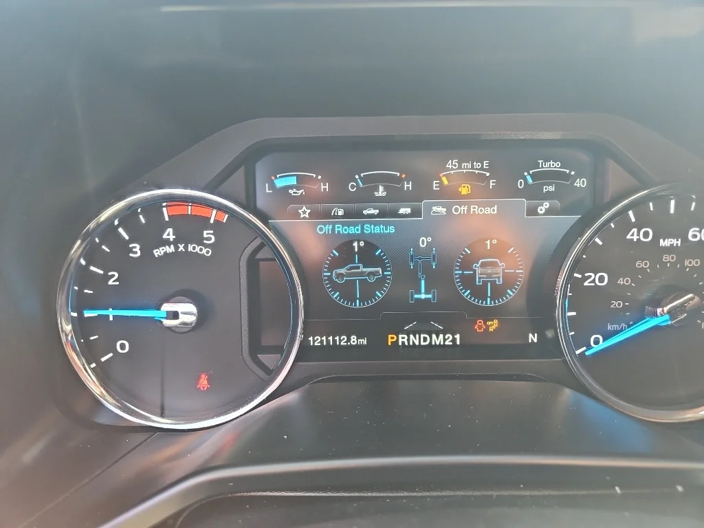 Used 2017 Shadow Black Ford Platinum image 21