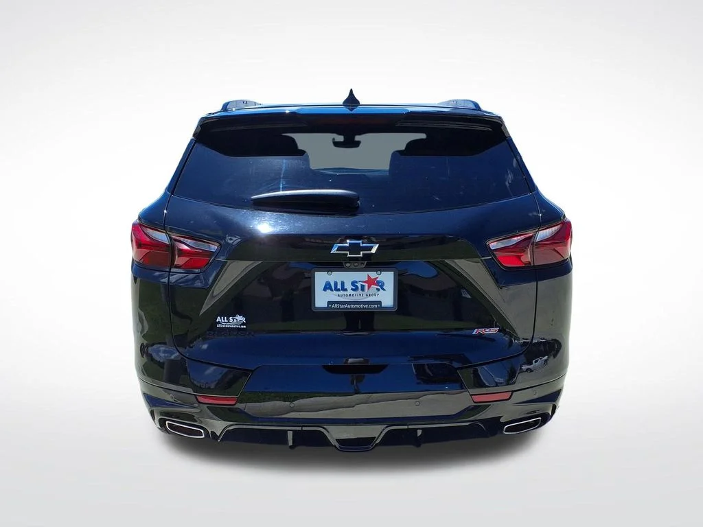 Used 2022 Black Chevrolet RS image 7