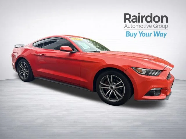 2015 Ford Mustang EcoBoost Coupe Premium's photo