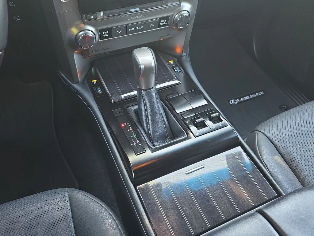 Certified Used 2021 ATOMIC SILVER Lexus 460 image 24
