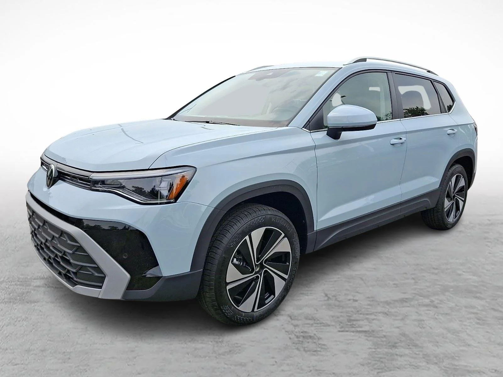 New 2026 Monument Gray Volkswagen SE image 3