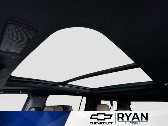 2026 Chevrolet Suburban High Country - Photo 23