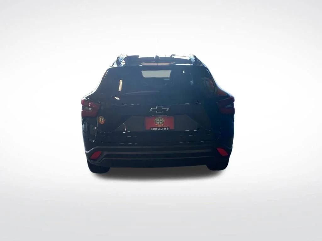 2026 Chevrolet Trax LT - Photo 18