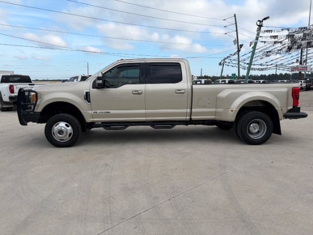 Used 2017 Tan Ford Lariat image 2