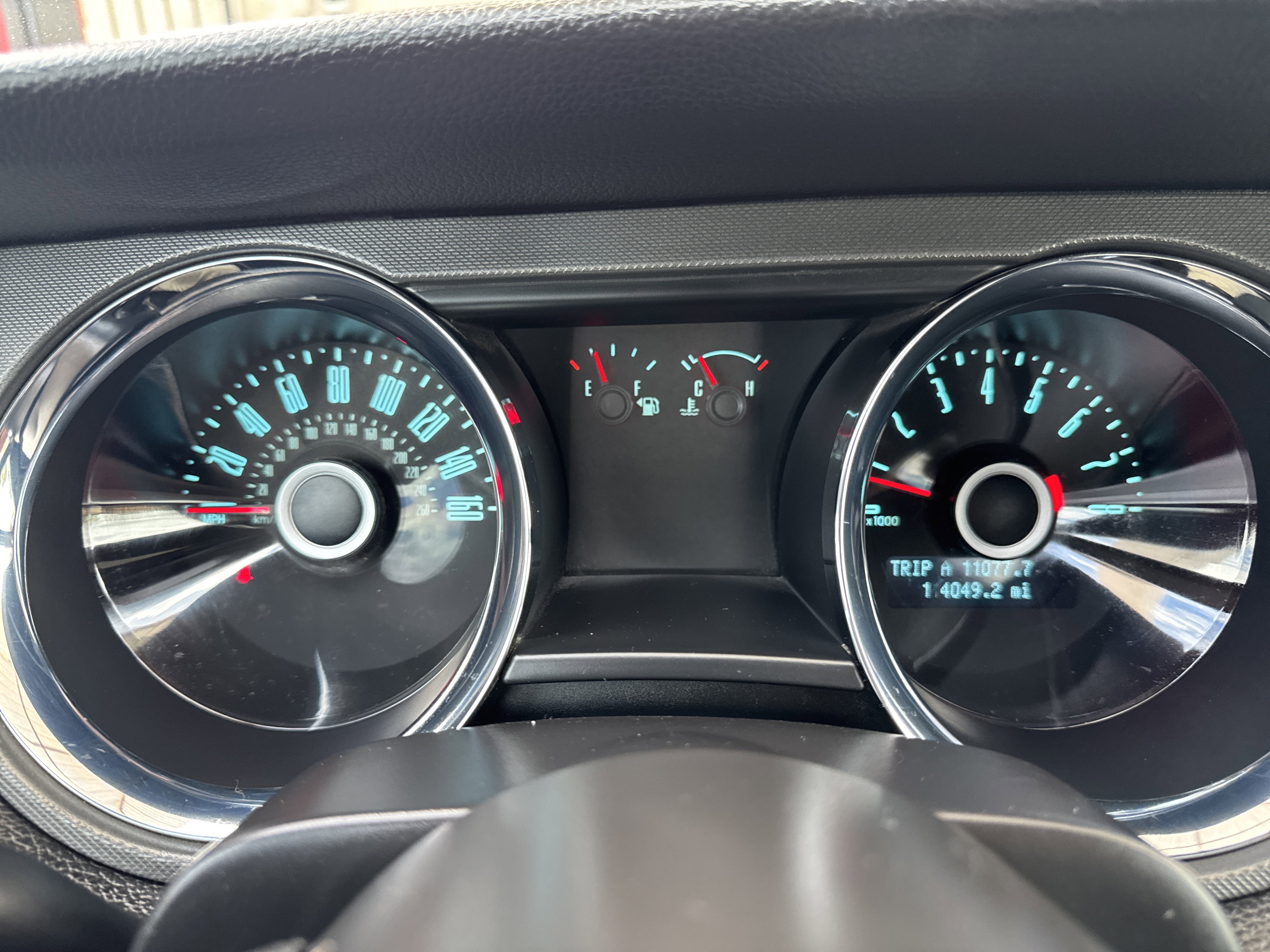 Used 2014 White FORD V6 image 21