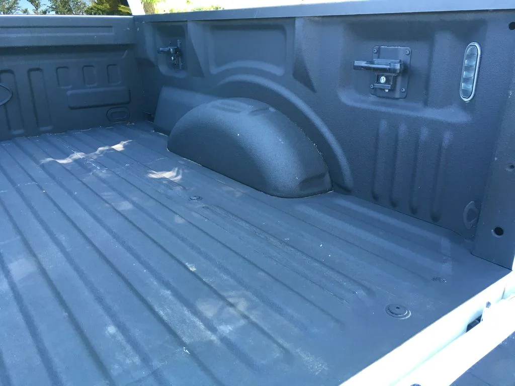 Used 2018 White Ford Lariat image 37