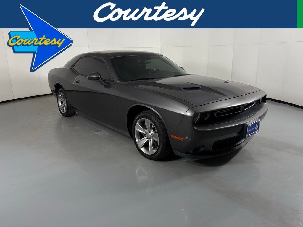 2016 Dodge Challenger SXT