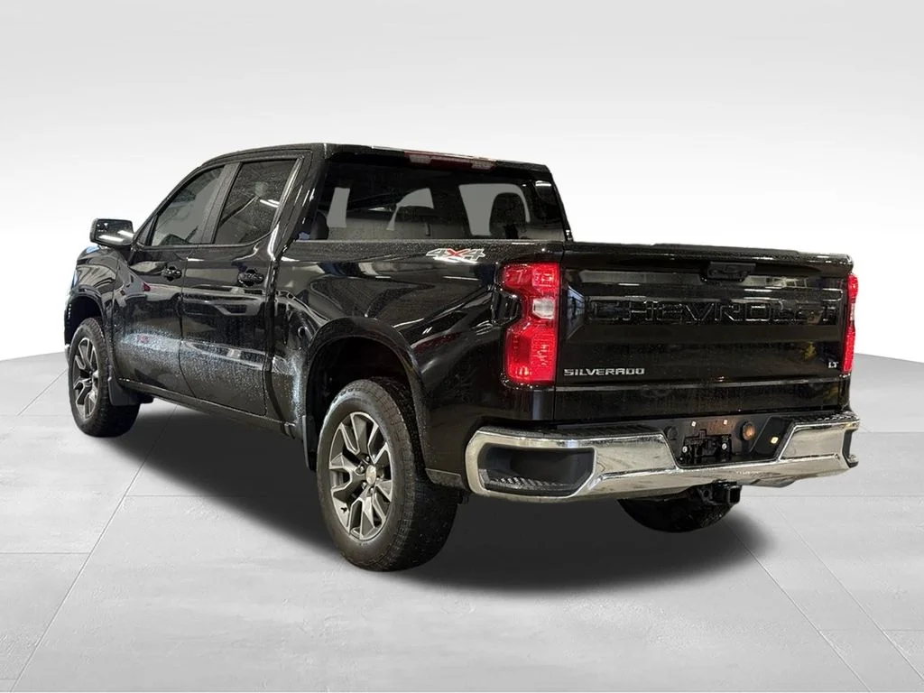 Used 2024 Black Chevrolet LT image 3