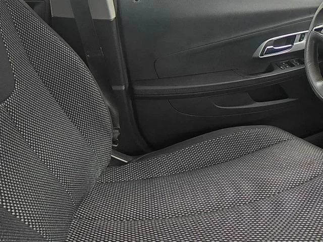 Used 2017 Blue Chevrolet LS image 37