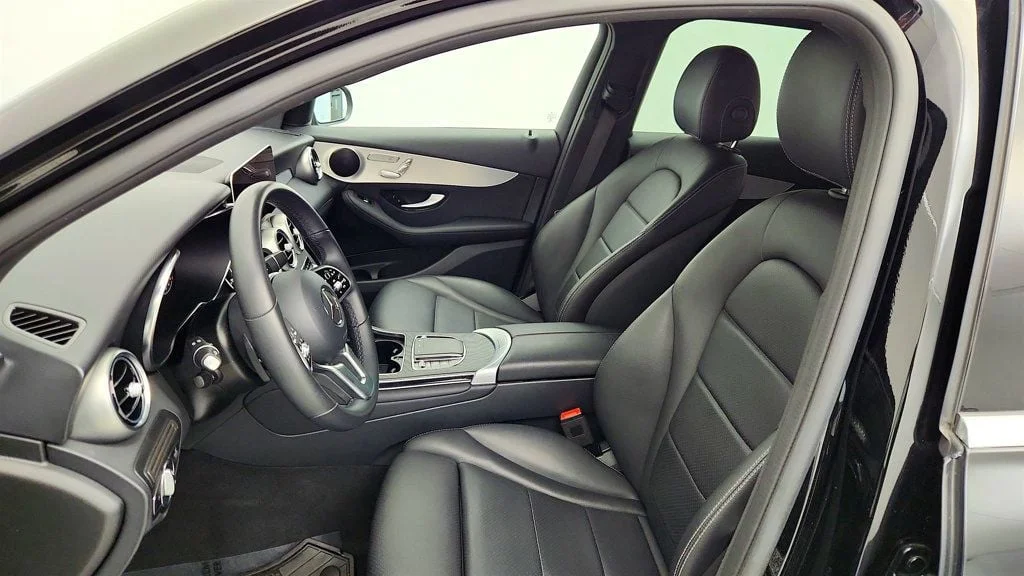 Used 2022 Black Mercedes-Benz GLC 300 SUV with 12.3