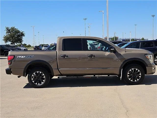 Used 2020 Baja Storm Nissan PRO-4X (A9) 4x4 Crew Cab 5.5 ft. box 139.8 in. WB image 4