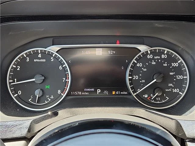Used 2025 White Nissan SL Front-Wheel Drive image 18