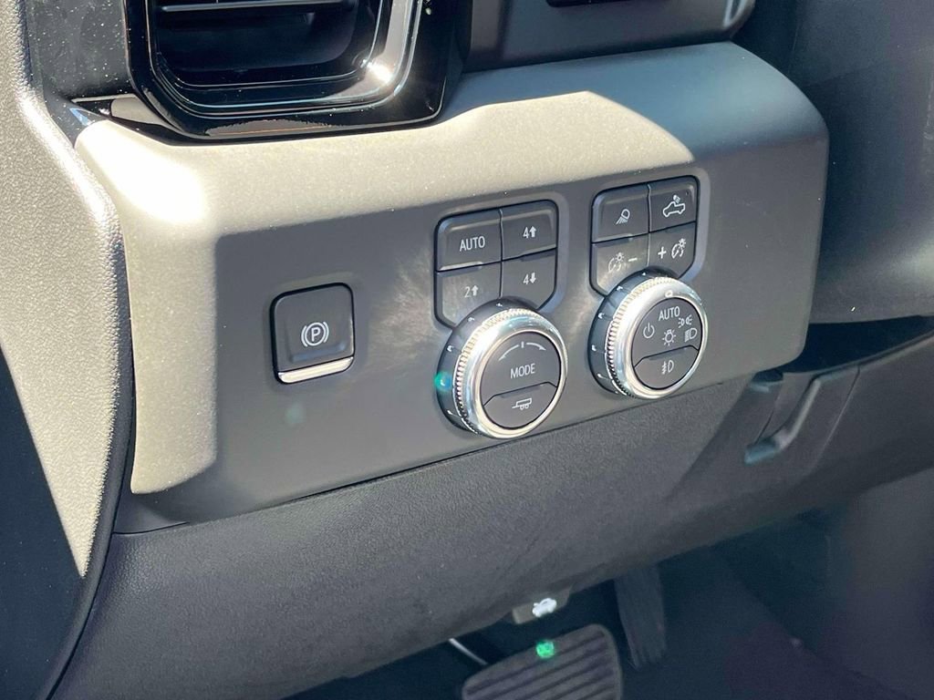 2026 GMC Sierra 2500HD AT4 - Photo 24