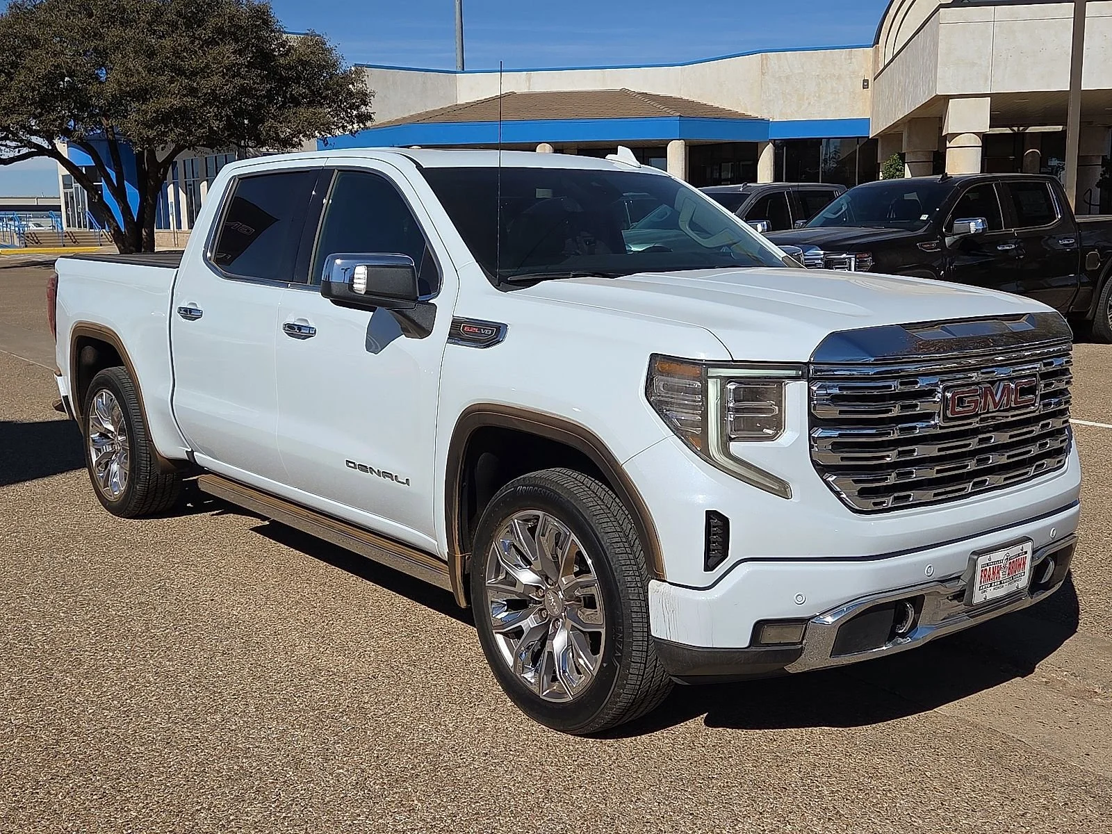2026 GMC Sierra 1500 Denali - Photo 5