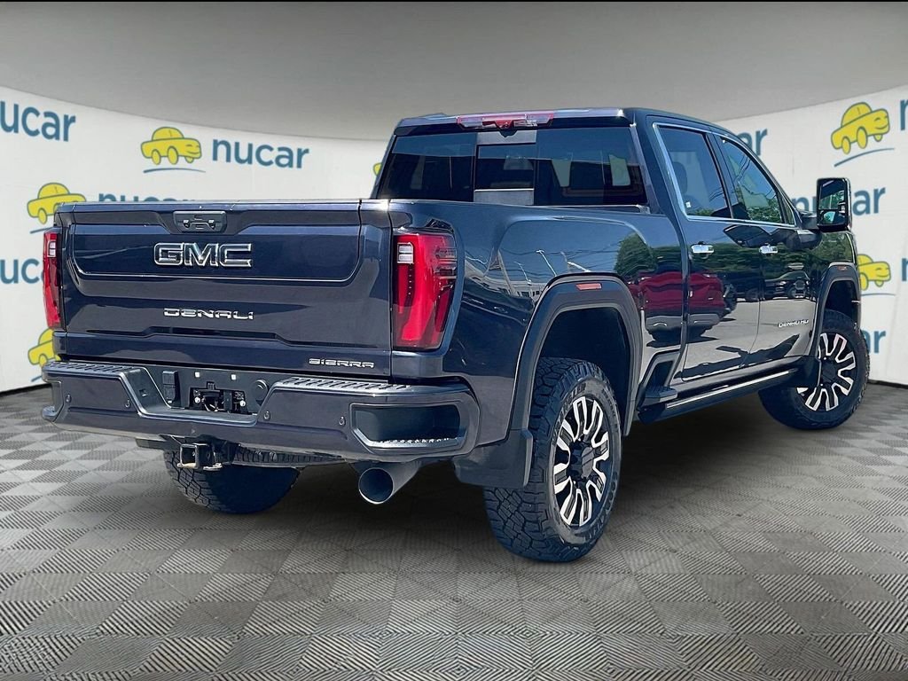 Used 2024 Silver GMC Denali Ultimate image 6