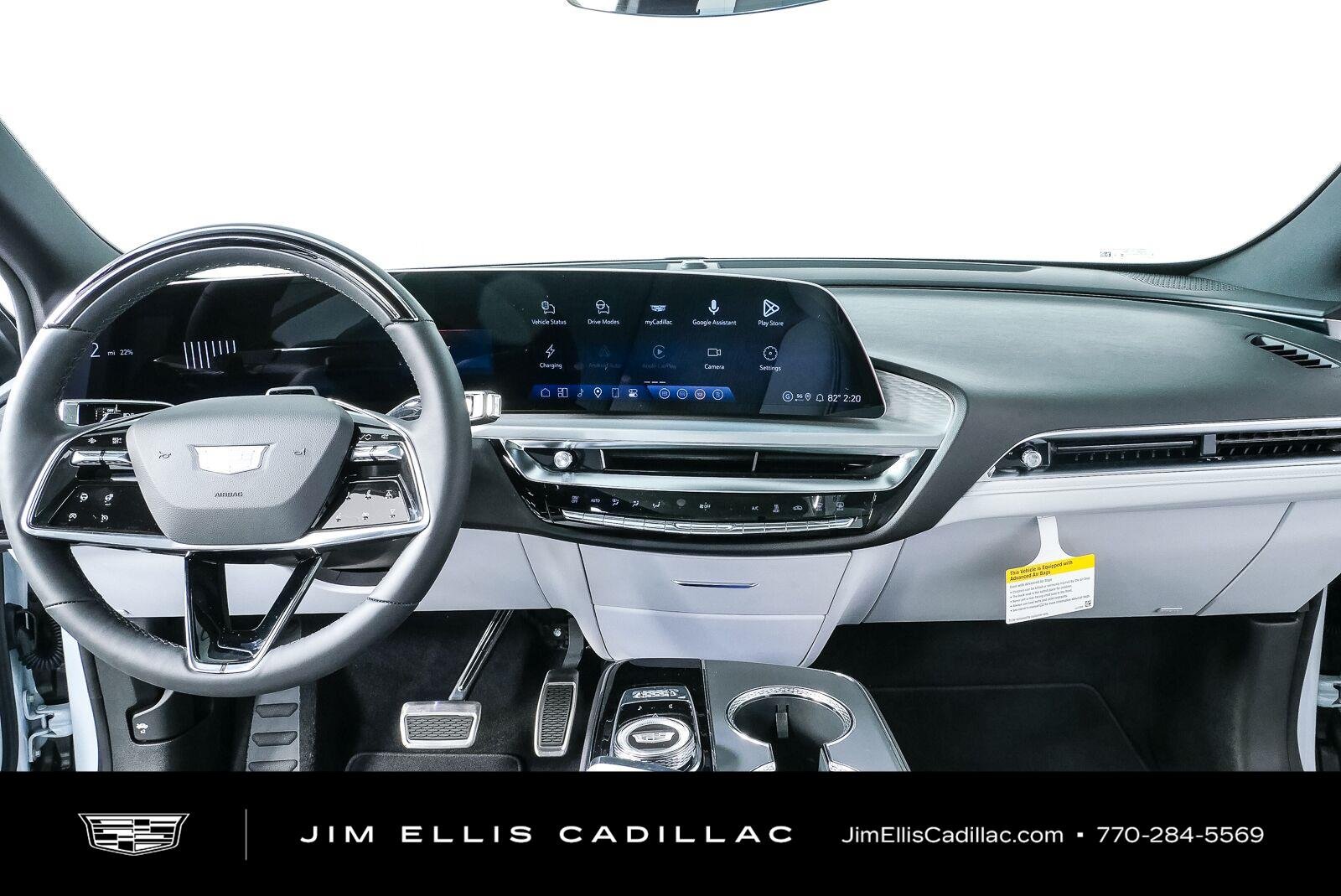 New 2027 Vibrant White Tricoat Cadillac Sport image 18
