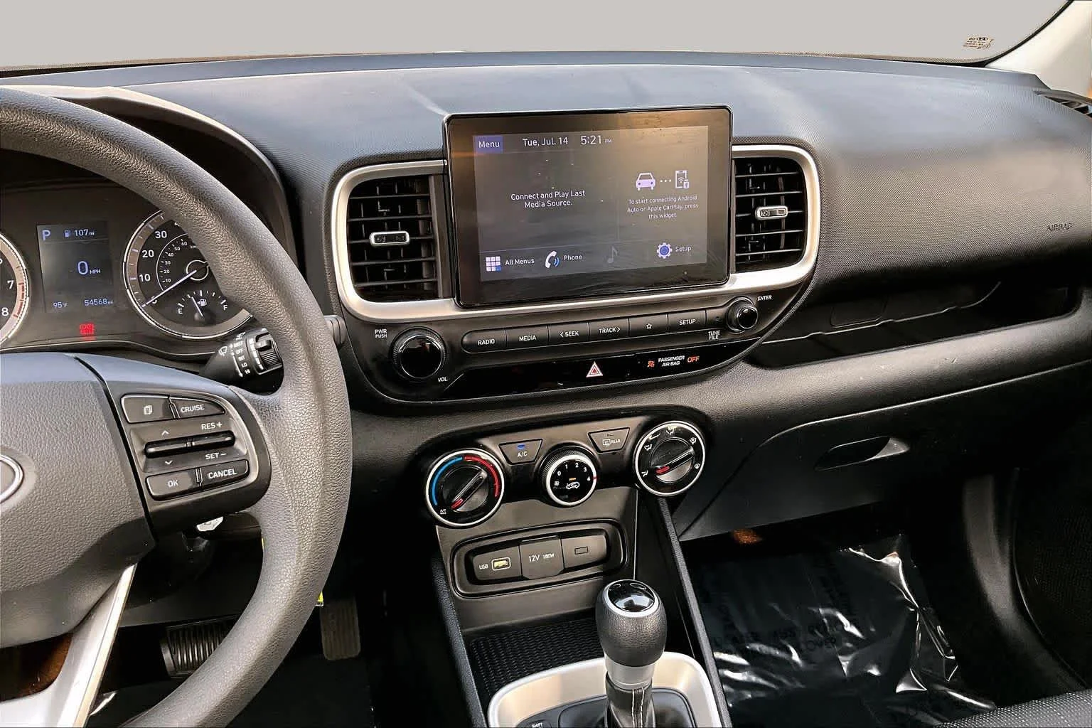 Used 2022 Intense Blue Hyundai SE image 7