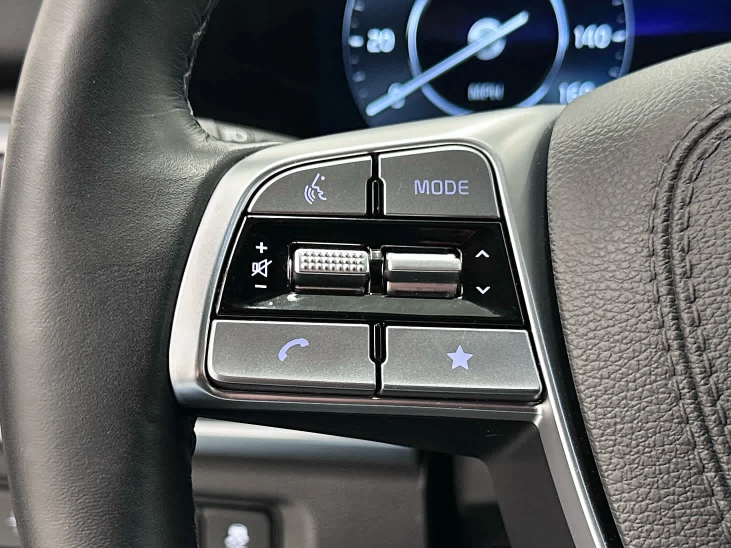 Used 2025 BLACK Kia SX-Prestige X-Line image 27