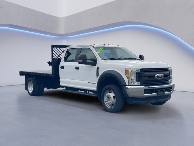 Pre-Owned 2017 Ford F-550 F Series Super Duty XL 4x4; Dual Rear Wheels Crew Cab