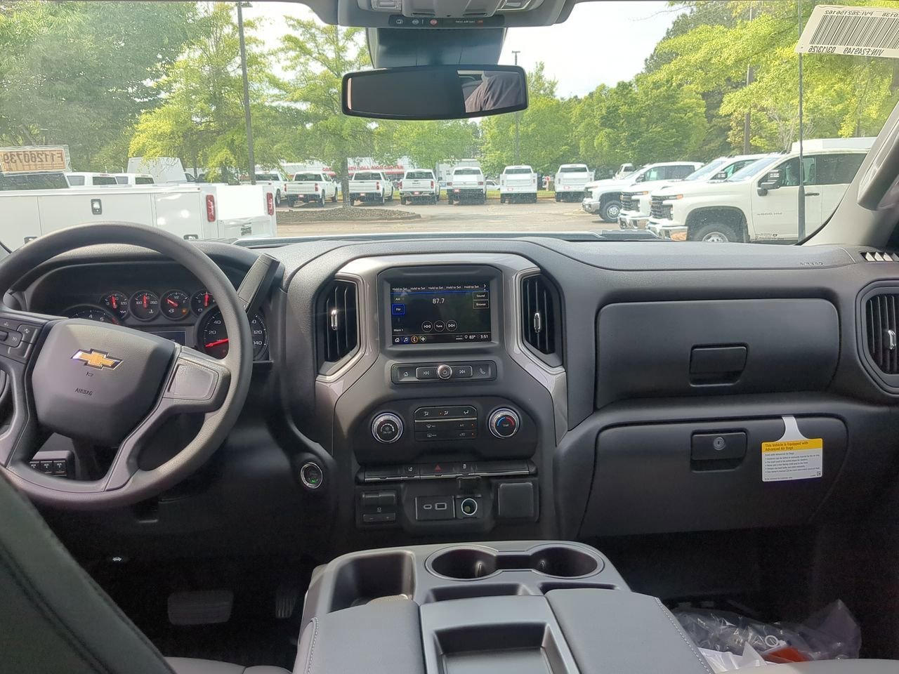 New 2026 Summit White Chevrolet Work Truck image 19