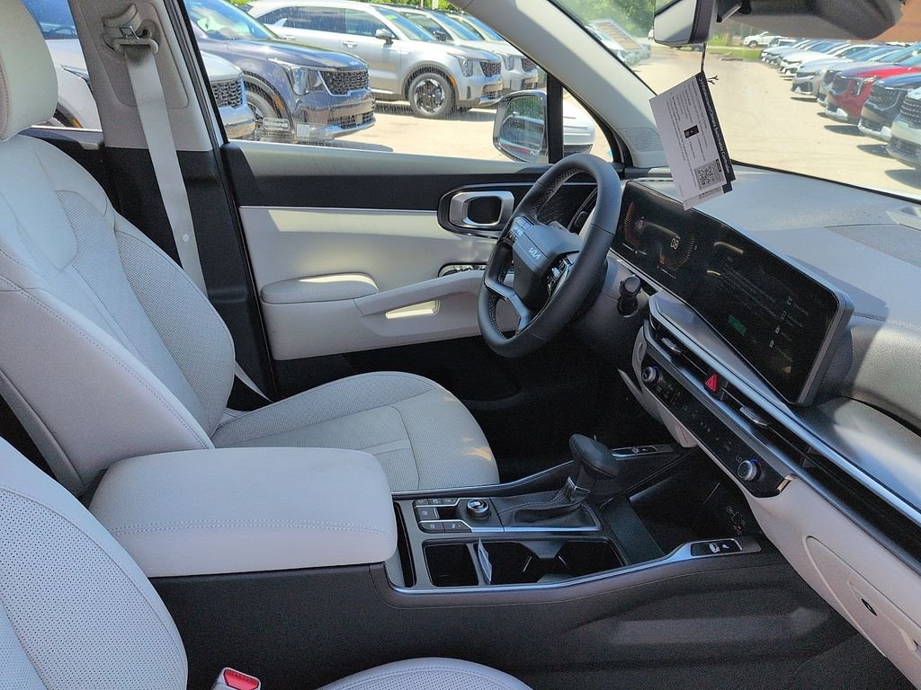 New 2026 Glacial White Pearl Kia S image 7