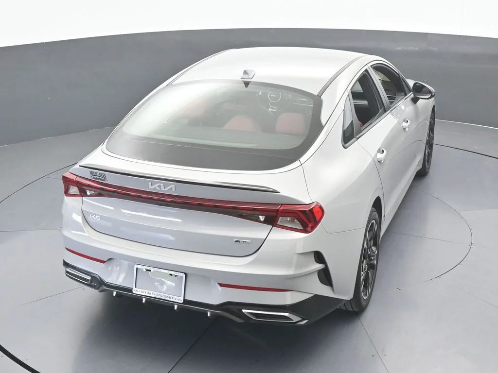 Used 2024 Wolf Gray Kia GT-Line image 54