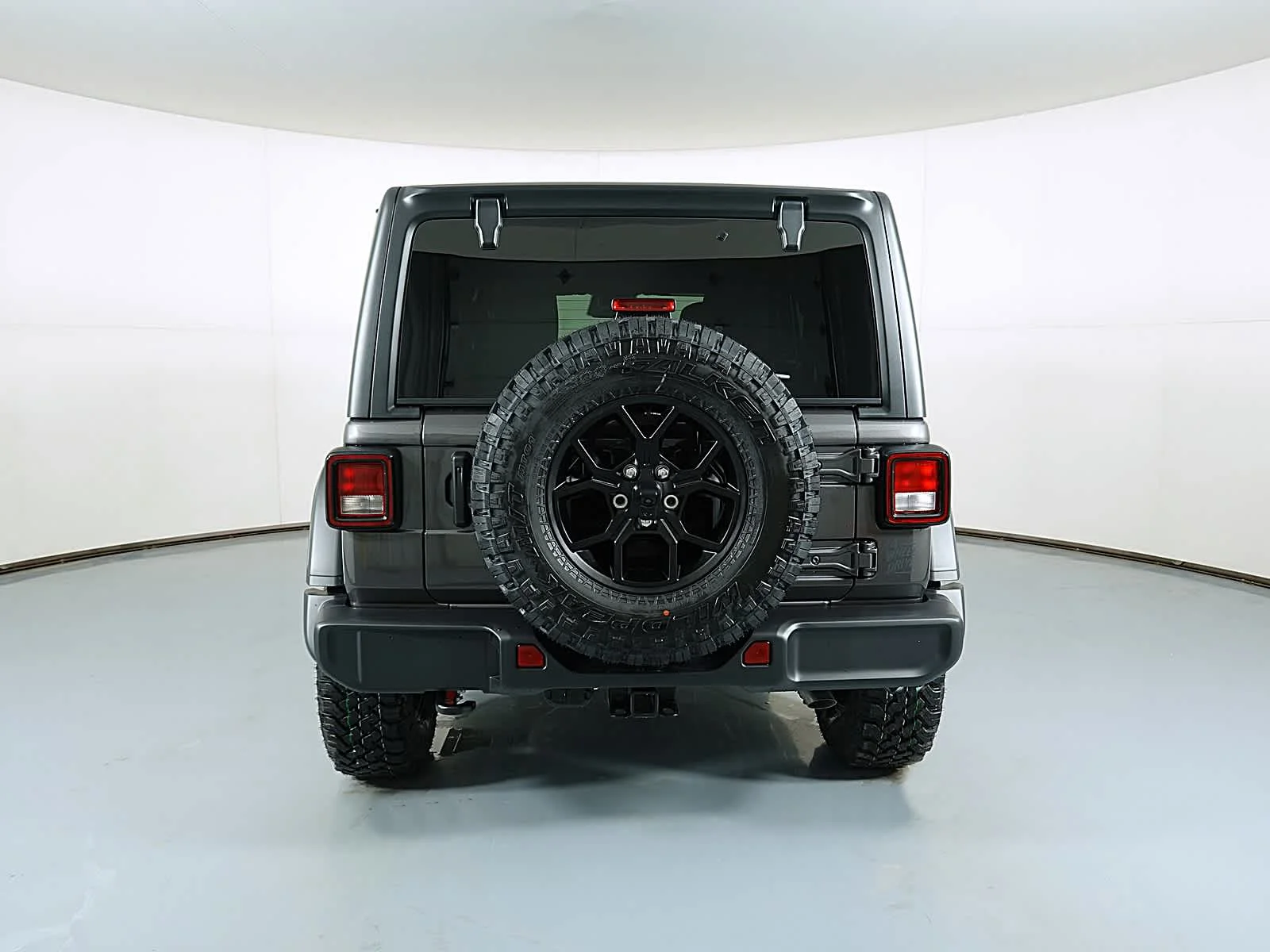 New 2026 Granite Crystal Metallic Clear-Coat Exterior Paint Jeep Willys image 5