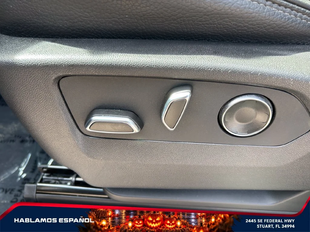 Used 2024 Sterling Metallic GMC Denali image 16
