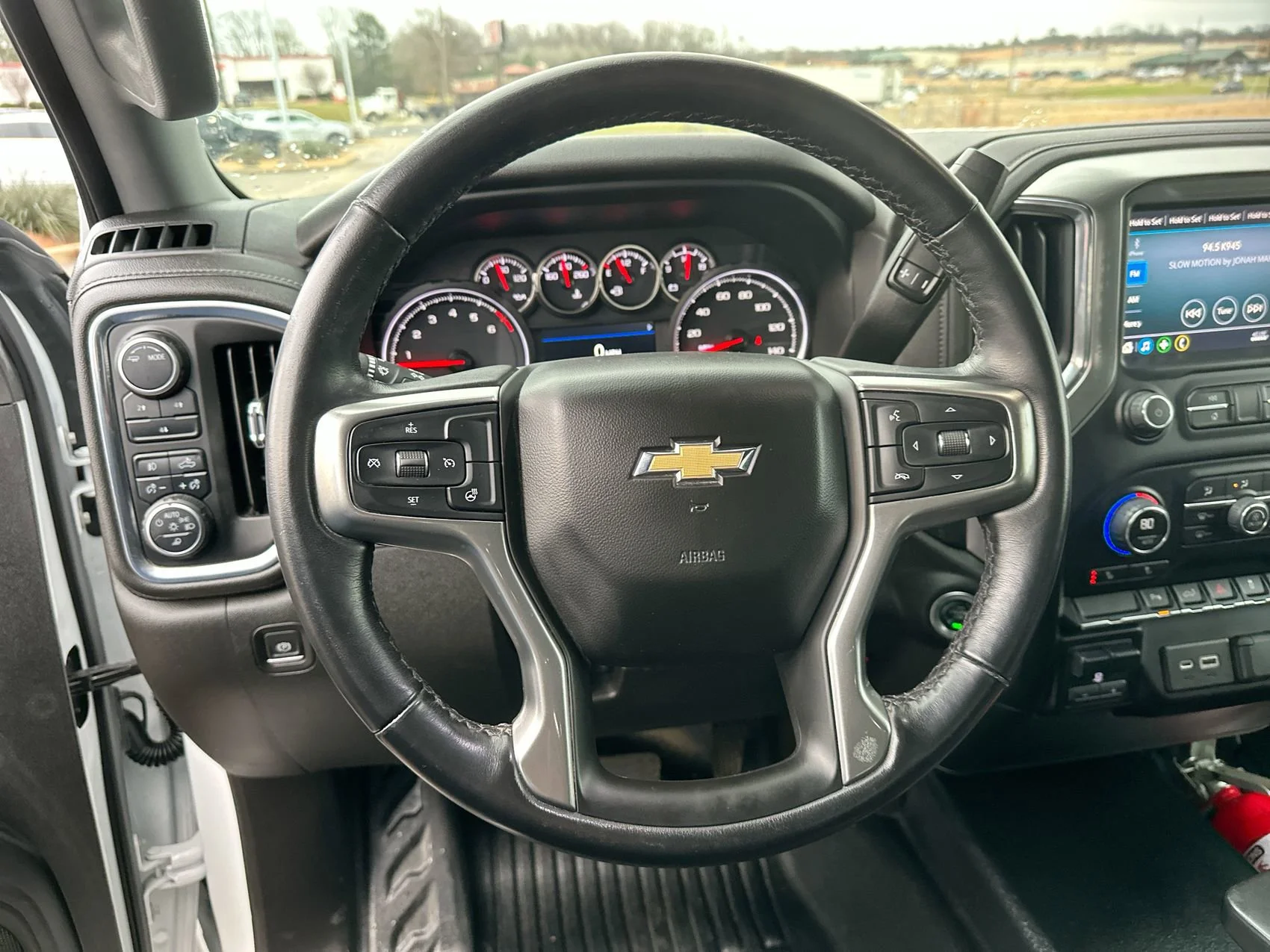 Used 2022 Summit White Chevrolet LT image 14